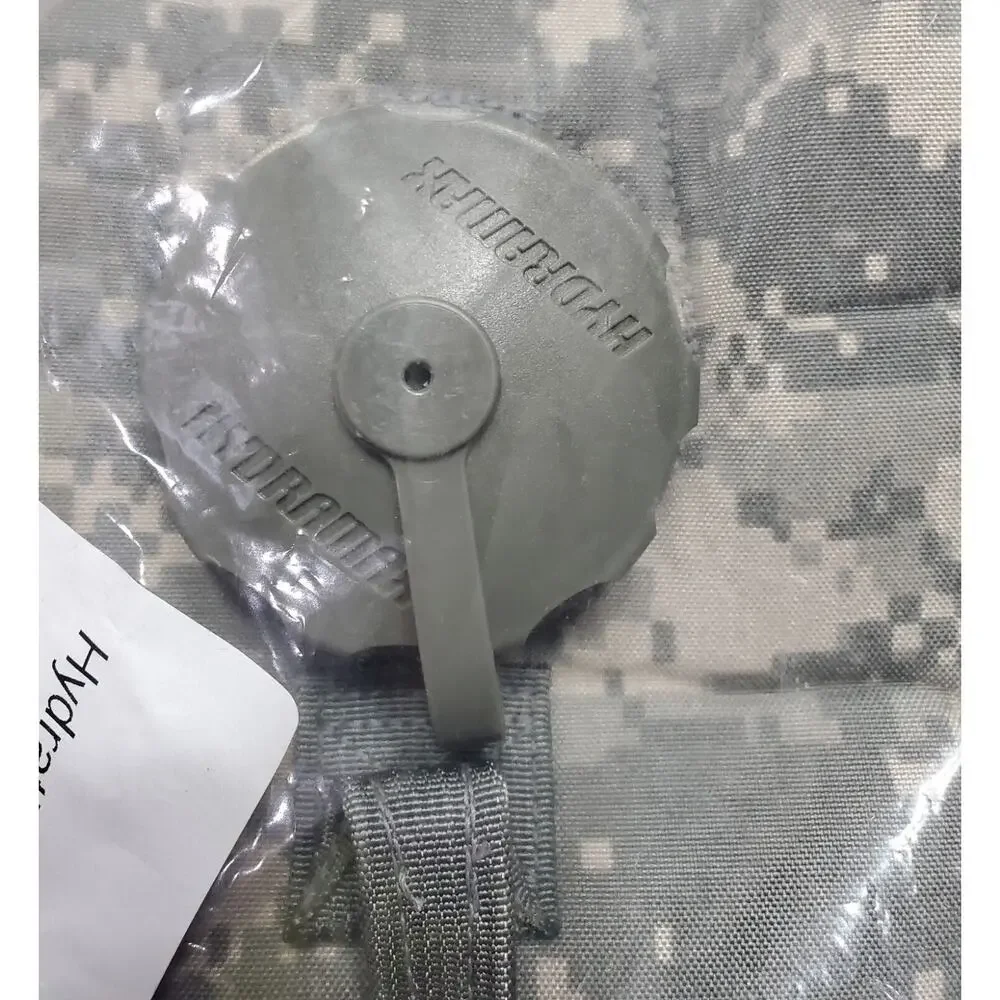 NEW/SEALED -US Army Molle II -Hydration System Carrier -ACU -Camelback Hydromax